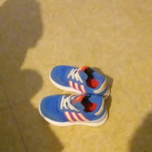 Kids shoes brand new